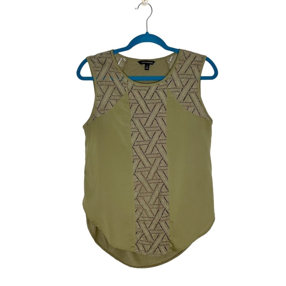 Banana Republic Green Mixed Media Rounded Hem Sleeveless Blouse
